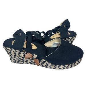SERRA Espadrille Wedge Sandals Womens Sz 8 Black & Beige Tie Up Closed Toe